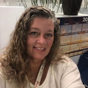 Meet your Posher, Kim